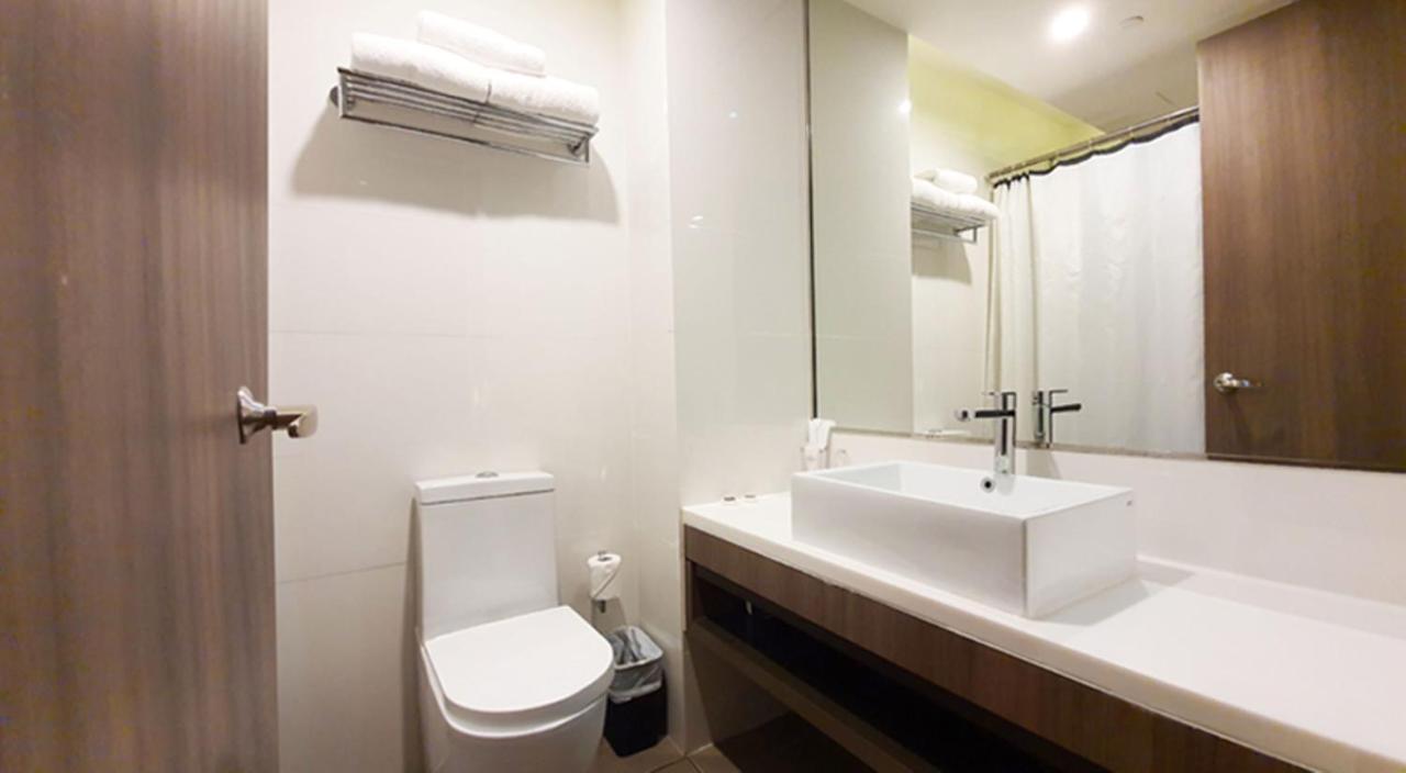 Amrise Hotel Kitchener Singapur Zewnętrze zdjęcie